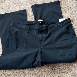 Knox Rose black plus size jeans size 28 NWT.